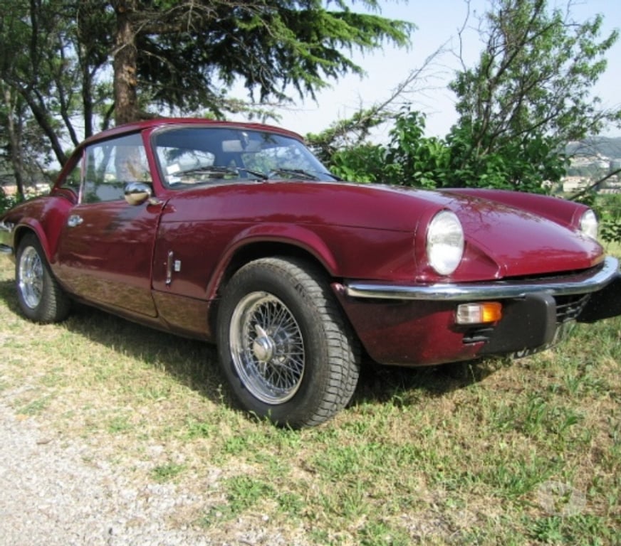 Voiture de collection Bouches-du-Rhône Meyreuil - 13590 - Photos Vivastreet TRIUMPHT SPITFIRE MK IV