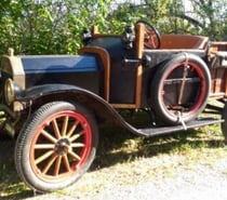 VEHICULE ANCIEN FORD T