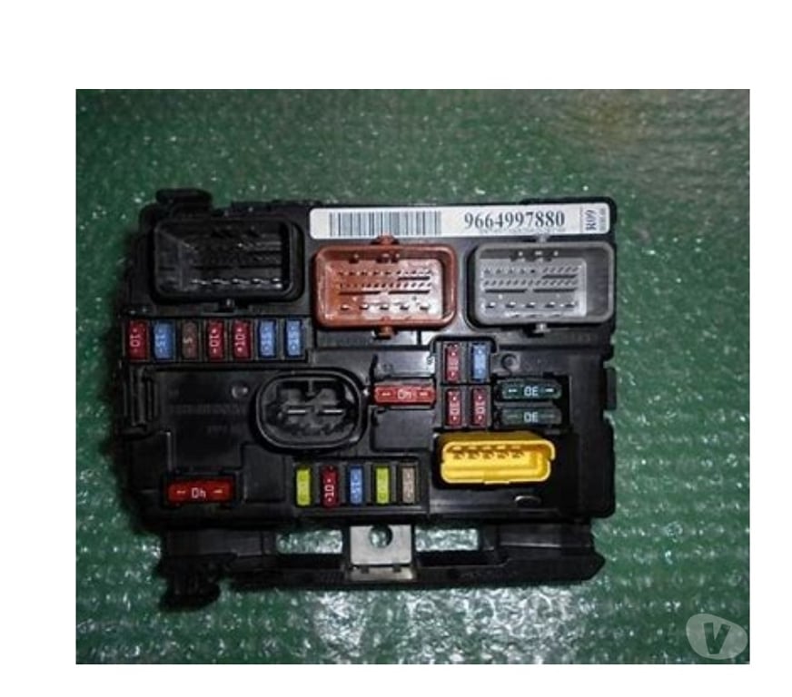 Pièces et services auto Hérault Beziers - 34500 - Photos Vivastreet boite de vitesse peugeot 307 hdi 1l6 20DM69 Peugeot