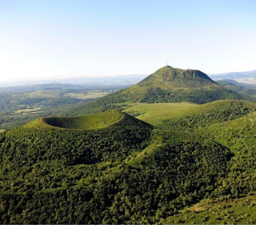 location saisonniere Puy-de-Dôme St Julien de Coppel - 63160 - Photos Vivastreet Gite Auvergne Puy de Dôme près de Billom