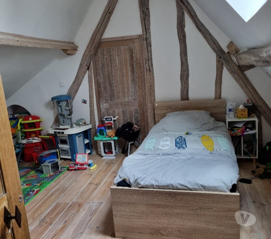 Vente Maison Eure-et-Loir Challet - 28300 - Photos Vivastreet A VENDRE – MAISON 6 pièces 145m² - CHALLET