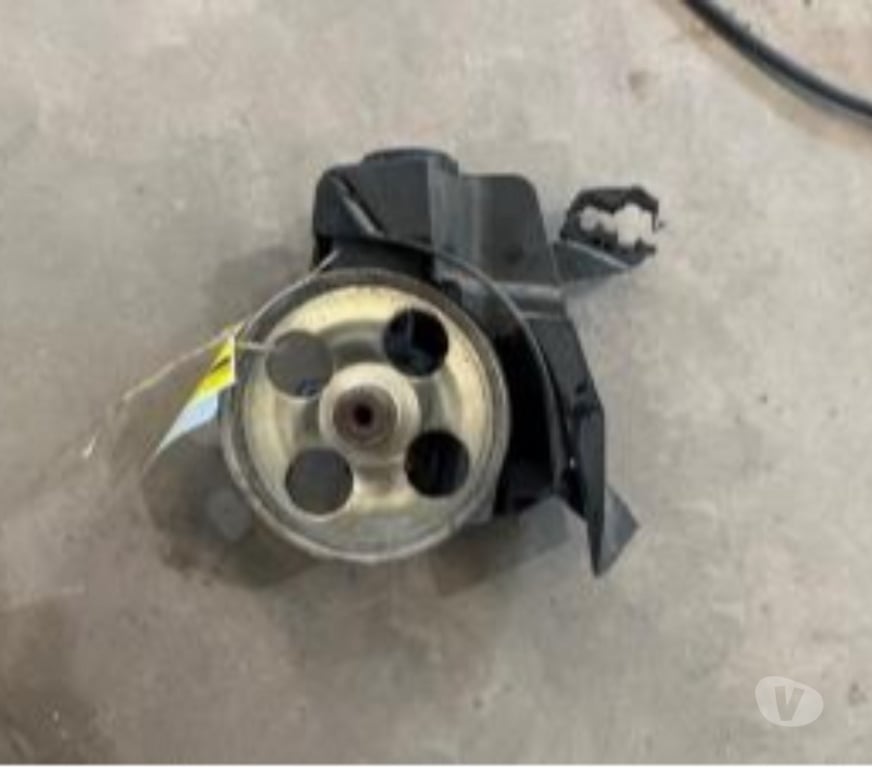 Pièces et services auto Hérault Beziers - 34500 - Photos Vivastreet com 2000 xsara picasso 206 c5 com2000 965 950 71 xt prix