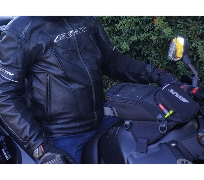 Pièces et services moto Ariège Saverdun - 09700 - Photos Vivastreet Blouson cuir moto IXON protections + doublure