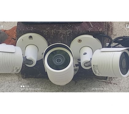 Photo - Video - Son Saverdun Ariège - Photos Vivastreet Lot de 3 Caméras vidéo surveillance bonne qualité d'image