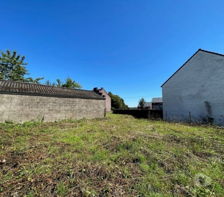 Terrain à vendre Belgique - Photos Vivastreet Deux terrains à bâtir + garage Barrage de l'eau d'Heure