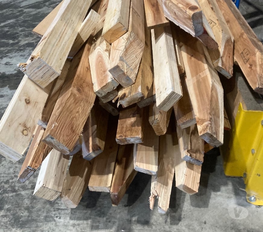 Bouches-du-Rhône Port St Louis du Rhone - 13230 - Photos Vivastreet Chevron bois ´´´