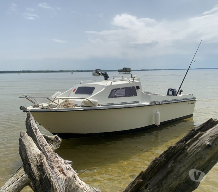 Bateaux à moteur Gironde Le Pian sur Garonne - 33490 - Photos Vivastreet Bateau SBPEM S430