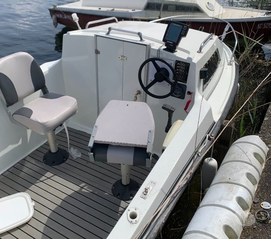 Bateaux à moteur Gironde Le Pian sur Garonne - 33490 - Photos Vivastreet Bateau SBPEM S430