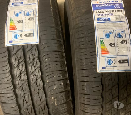 Accessoires auto & tuning Le Pian sur Garonne Gironde - Photos Vivastreet Paire de pneus neufs utilitaire 225 65R16