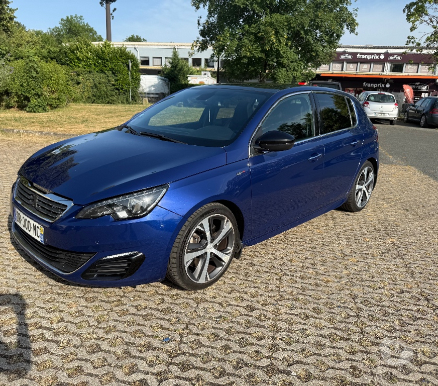 Voiture d'occasion Val-de-Marne Champigny sur Marne - 94500 - Photos Vivastreet Peugeot 308 GT essence