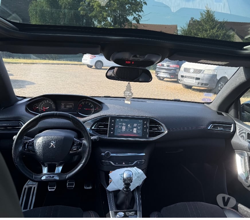 Voiture d'occasion Val-de-Marne Champigny sur Marne - 94500 - Photos Vivastreet Peugeot 308 GT essence