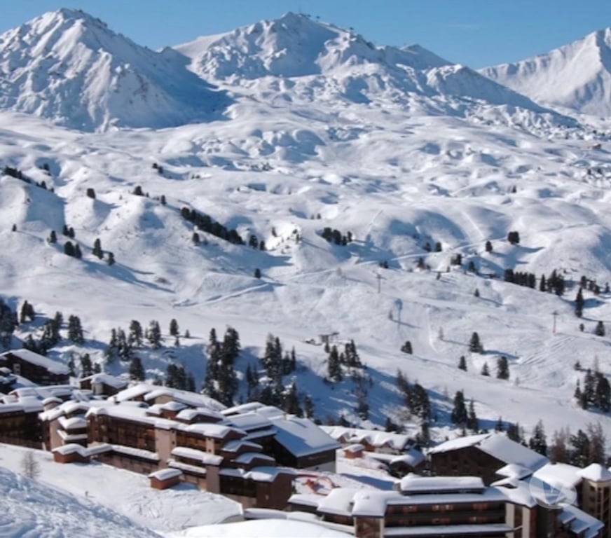 location saisonniere Savoie Macot la Plagne - Photos Vivastreet LOCATION LA PLAGNE