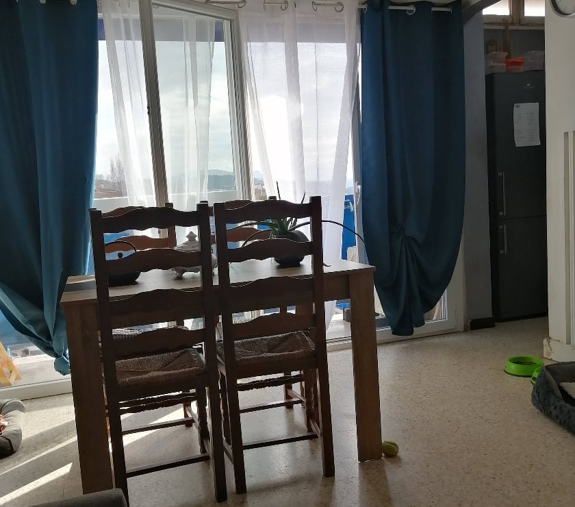 Colocations Bouches-du-Rhône Aix en Provence - Photos Vivastreet Propose colocation dans studio avec un gars