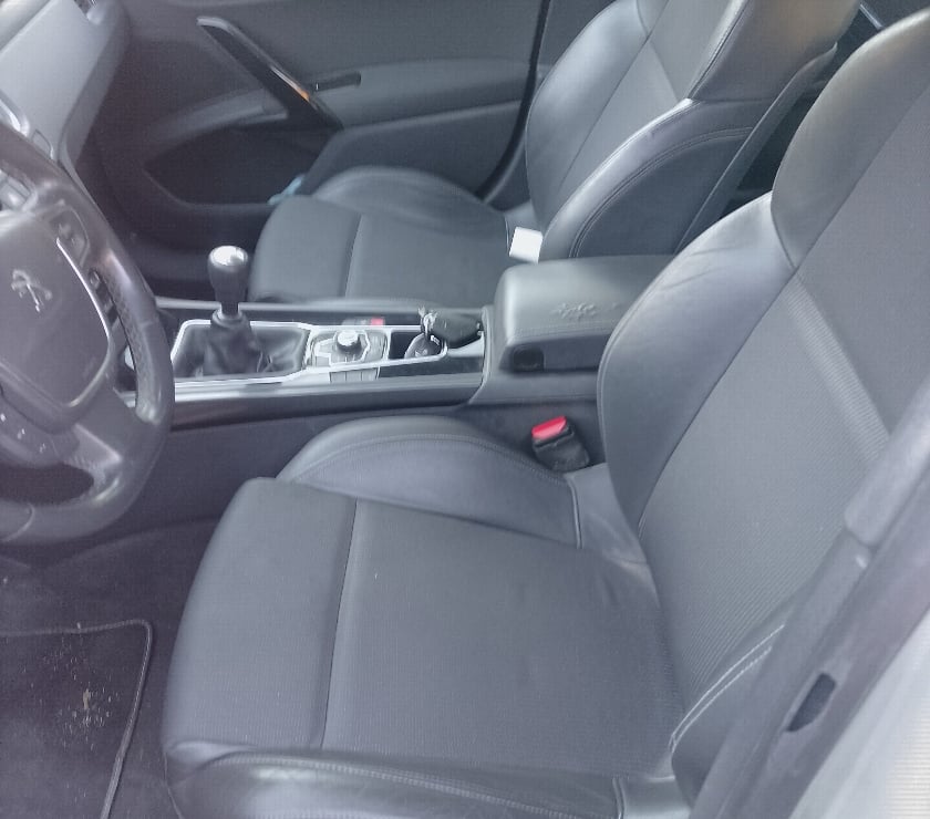 Voiture d'occasion Bouches-du-Rhône Aix en Provence - Photos Vivastreet Très belle Peugeot 508 année 2011 excellent état