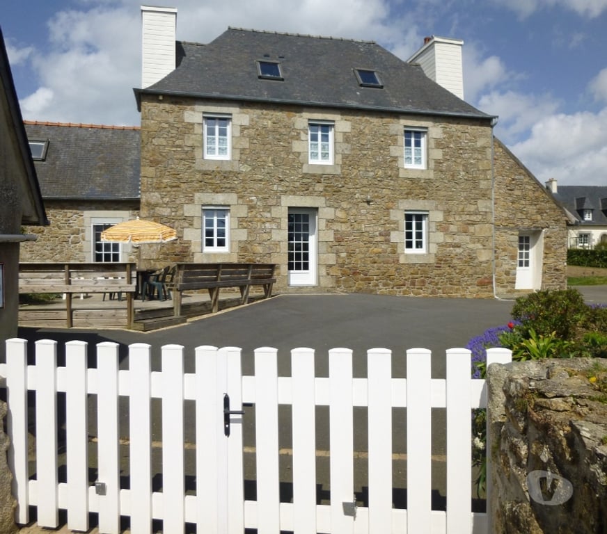 location saisonniere Côtes-d'Armor Kermaria Sulard - 22450 - Photos Vivastreet location vacance proche cotes de granit rose