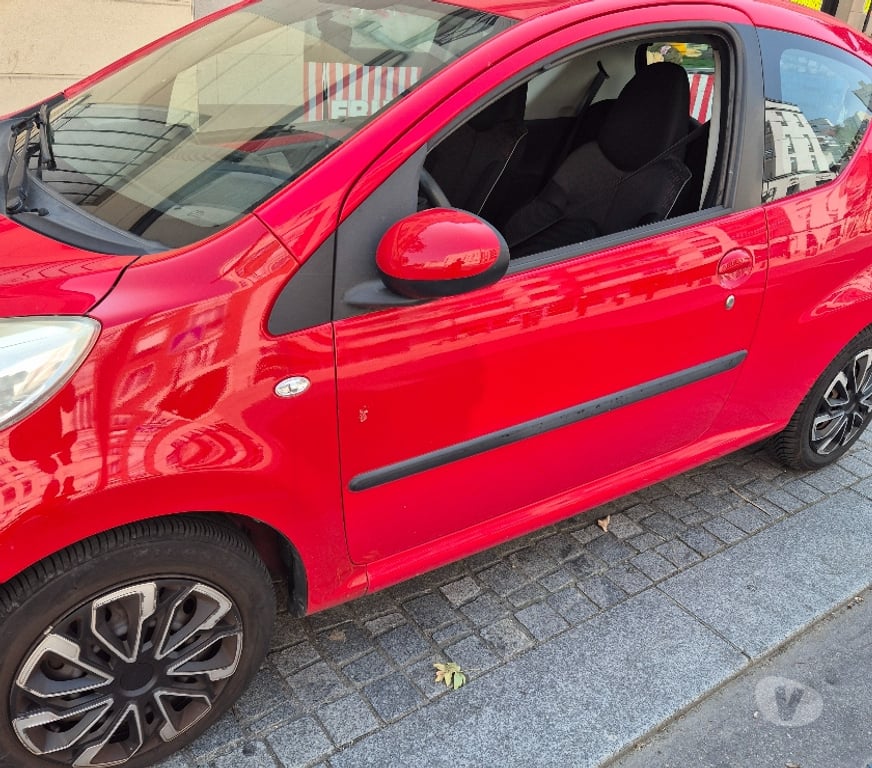 Voiture d'occasion Hauts-de-Seine Gennevilliers - 92230 - Photos Vivastreet Peugeot 107 135000km