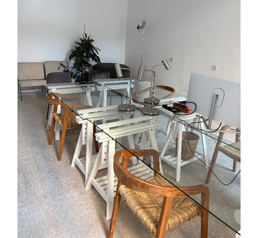 bureaux locaux Bouches-du-Rhône Marseille - Photos Vivastreet Location de bureau proche Castelane