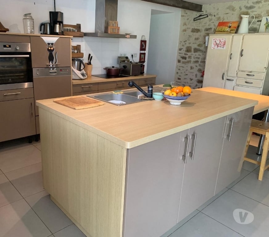 Vente Maison Ille-et-Vilaine St Aubin d'Aubigne - 35250 - Photos Vivastreet Longère rénovée de 300 m2