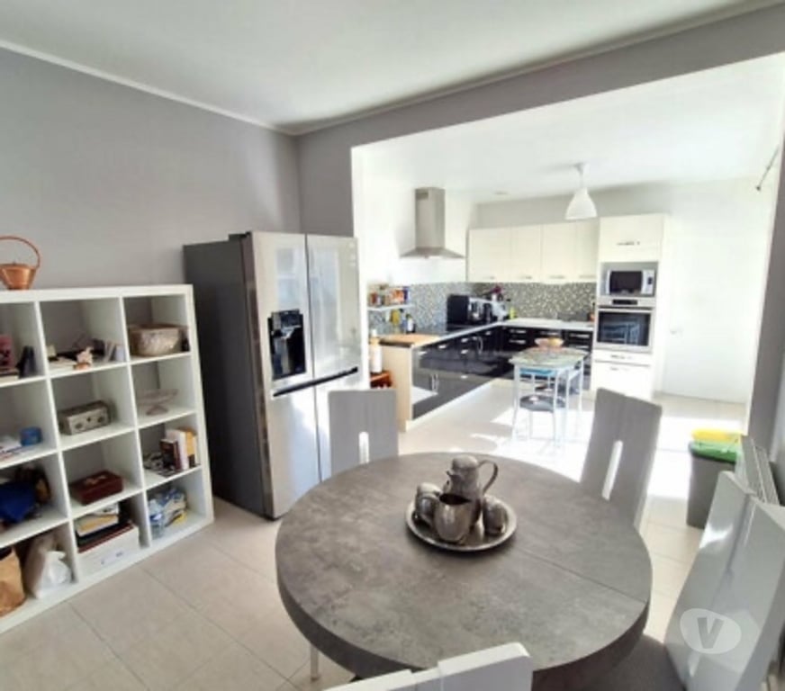 Location maison Vendée Les Sables d'Olonne - 85100 - Photos Vivastreet MAISON T4 AVEC JARDIN ET GARAGE.