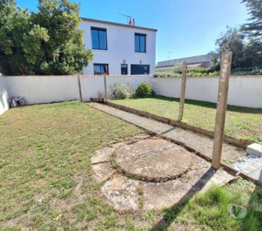 Location maison Vendée Les Sables d'Olonne - 85100 - Photos Vivastreet MAISON T4 AVEC JARDIN ET GARAGE.