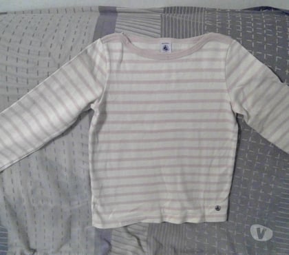 Vêtements occasion Cazals des Bayles Ariège - Photos Vivastreet 8 ans Marinière (Petit Bateau)