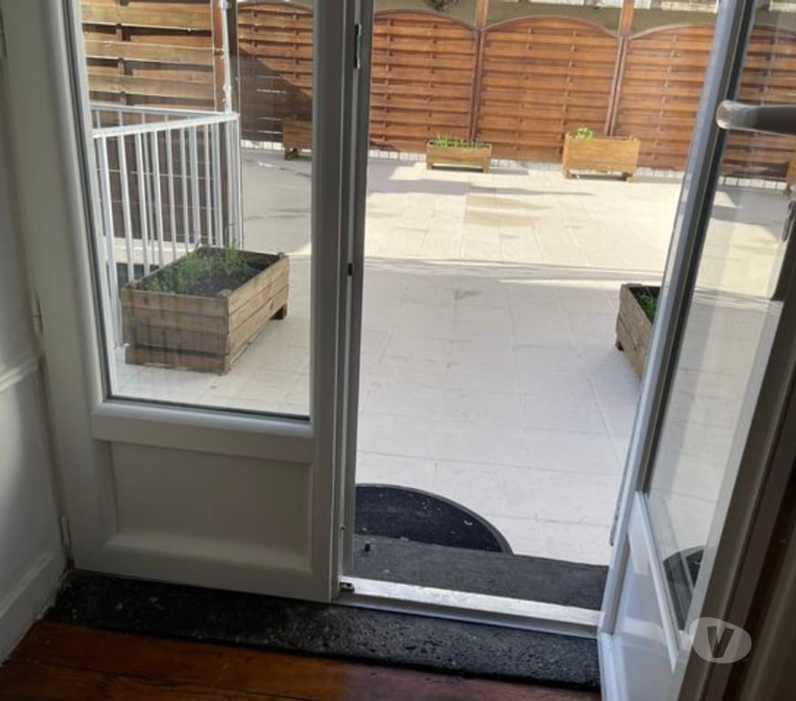 Location appartement Puy-de-Dôme Clermont Ferrand - Photos Vivastreet CLFD Musée Jardin Lecoq Appt.100m2 + Terrasse 50m2 +garage