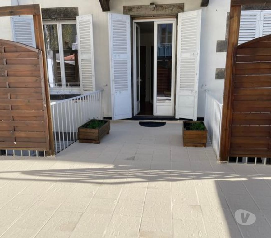 Location appartement Puy-de-Dôme Clermont Ferrand - Photos Vivastreet CLFD Musée Jardin Lecoq Appt.100m2 + Terrasse 50m2 +garage