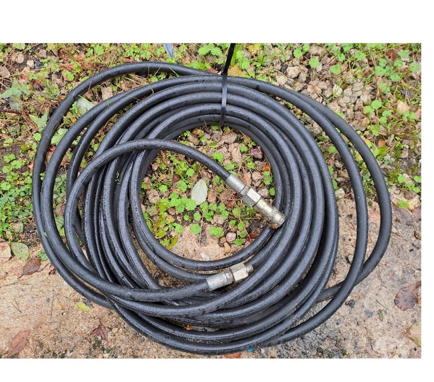 Seine-et-Marne Montceaux les Provins - 77151 - Photos Vivastreet rouleau de tuyau hydraulique