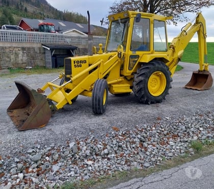 Tracteur & camion occasion Cesse Meuse - Photos Vivastreet Très belle pelleteuse