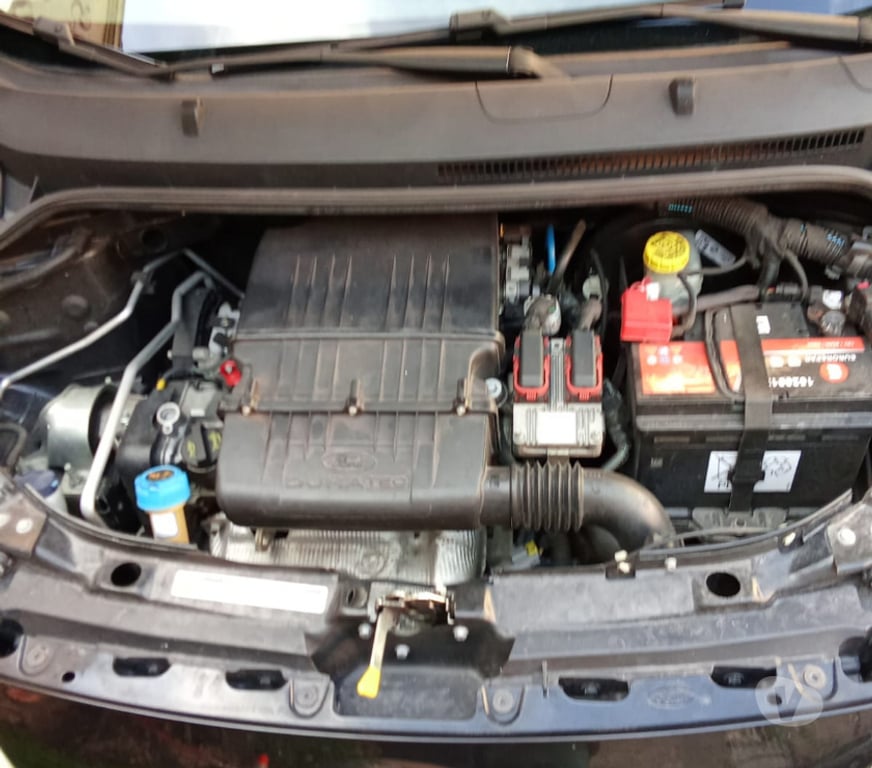 Voiture d'occasion Corrèze Bort les Orgues - 19110 - Photos Vivastreet Ford KA Titanium + 2012 Full Options RARE