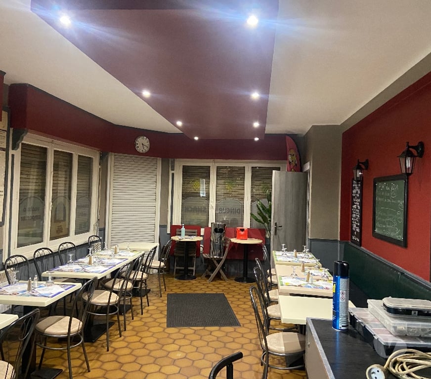 Vente Immeuble Nord Loos - 59120 - Photos Vivastreet Immeuble fonds de commerce avec habitation