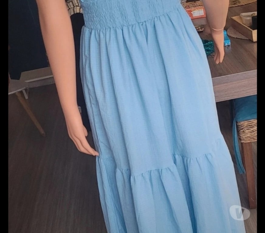 Vêtements occasion Nord Croix - 59170 - Photos Vivastreet Robe longue femme