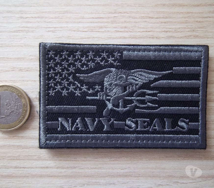 Collection Manche Valognes - 50700 - Photos Vivastreet écusson militaire Navy seals force spéciale marine