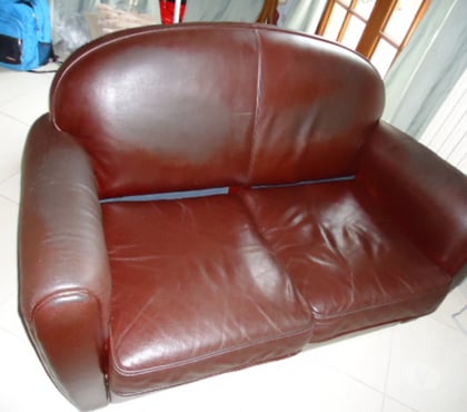 Ameublement & art de la table Houilles Yvelines - Photos Vivastreet Canapé club en cuir 70 euros a Houilles