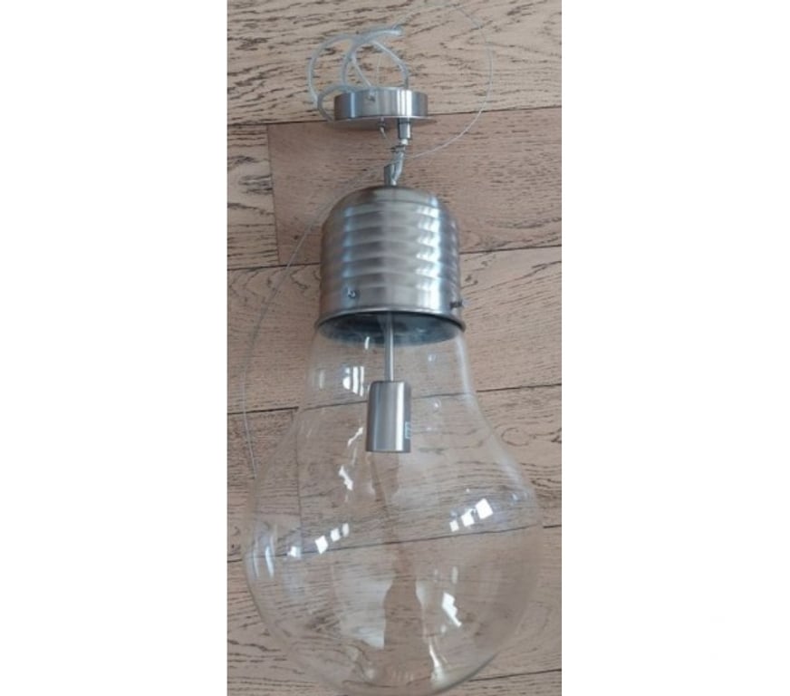 Décoration - art Paris Paris 12ème ardt - 75012 - Photos Vivastreet Lustre en forme d'ampoule 40CM