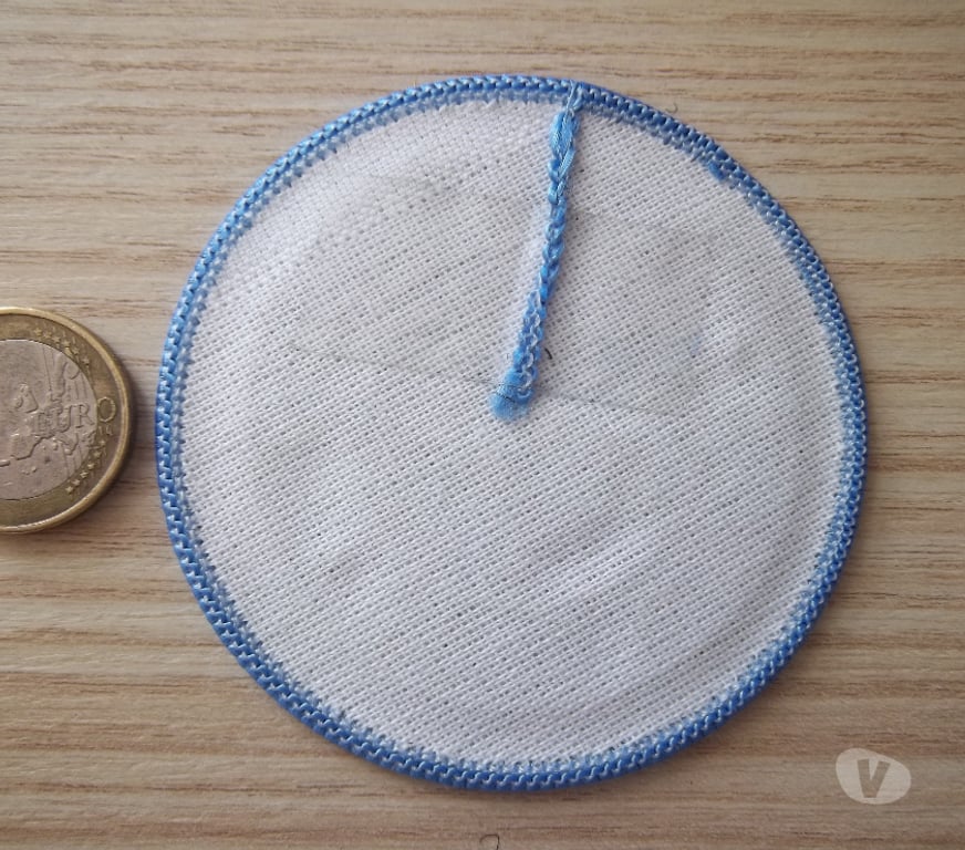 Collection Manche Valognes - 50700 - Photos Vivastreet écusson ONU Nations Unies patch brodé thermocollant