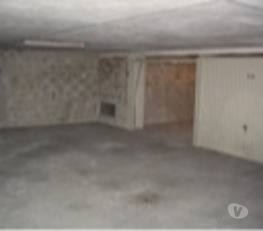 Parkings - Garages Rhône Lyon - Photos Vivastreet Garage parking LYON 8ème Monplaisir