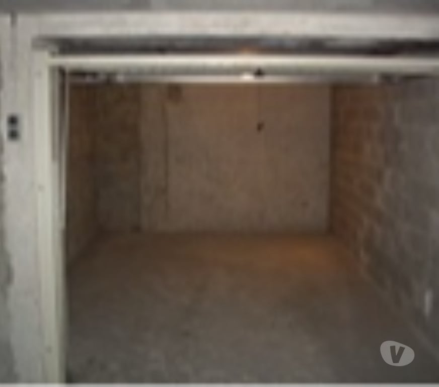 Parkings - Garages Rhône Lyon - Photos Vivastreet Garage parking LYON 8ème Monplaisir