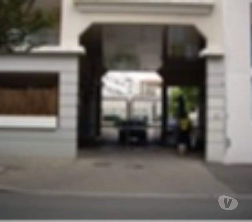 Parkings - Garages Rhône Lyon - Photos Vivastreet Garage parking LYON 8ème Monplaisir