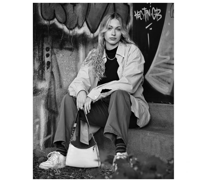 Castings, modèles, photographes Haut-Rhin Colmar - 68000 - Photos Vivastreet Modèles pour portraits en noir et blanc