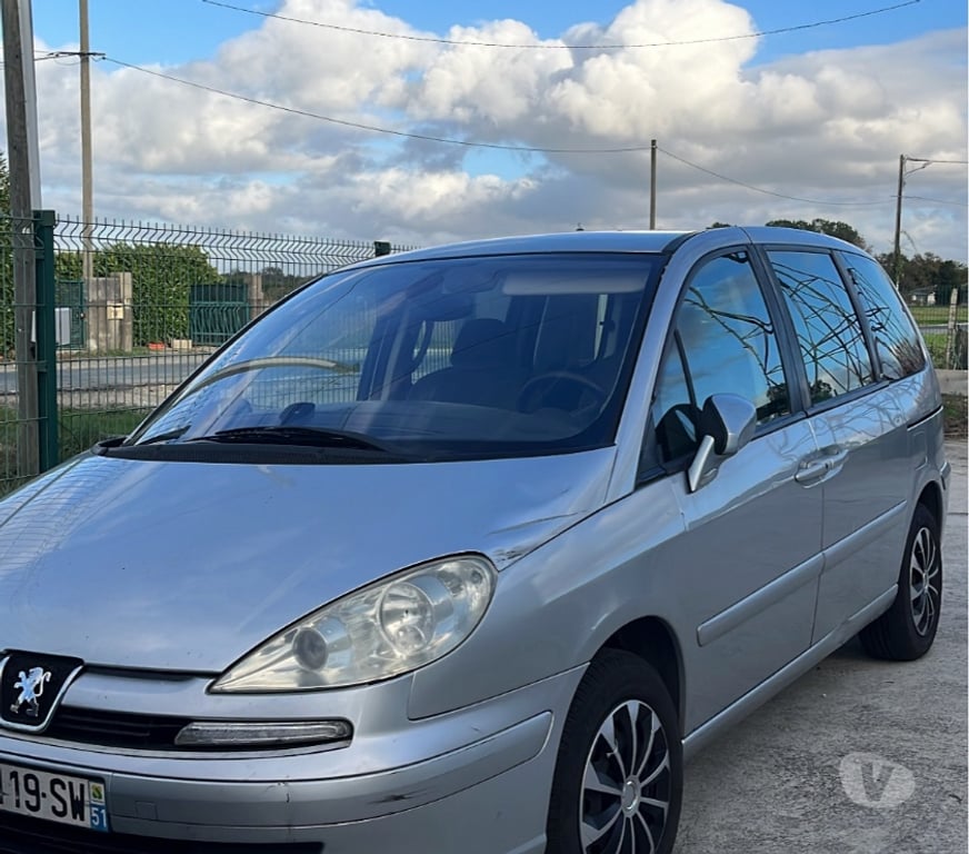 Voiture d'occasion Gironde Bassens - 33530 - Photos Vivastreet 807 2006 2.2hdi