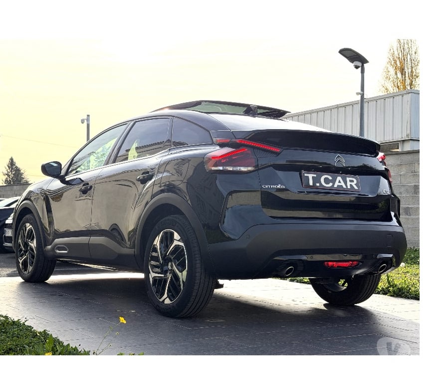 Voiture d'occasion Oise Nogent sur Oise - 60180 - Photos Vivastreet CITROEN C4 SHINE PACK 130CH ESSENCE AN 03 2023 21450 km