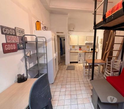 Location meublé Aix en Provence Aix en Provence - Photos Vivastreet Studio 22m² avec mezzanine - Centre Aix - Meublé