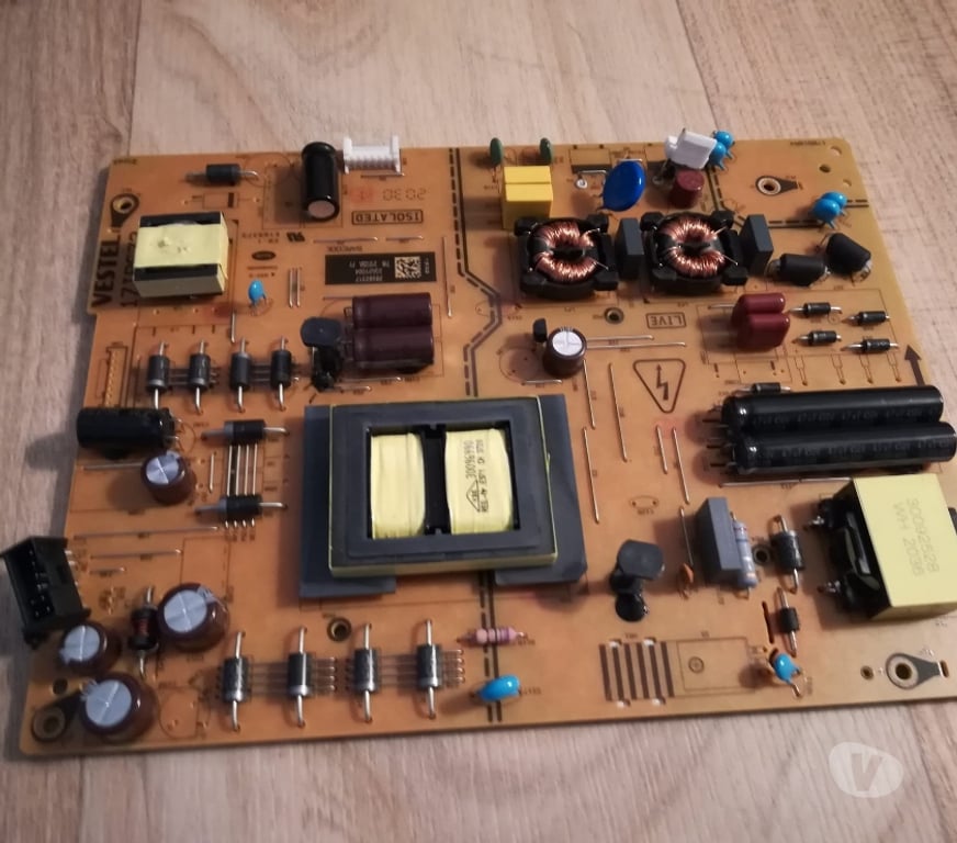 Informatique Haute-Garonne Beauzelle - 31700 - Photos Vivastreet lot de carte mère de télé et de pc