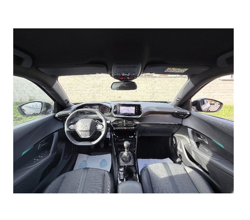 Voiture d'occasion Oise Nogent sur Oise - 60180 - Photos Vivastreet PEUGEOT 2008 ALLURE 130 CH ESSENCE BVM6 AN 2023 25230 KM