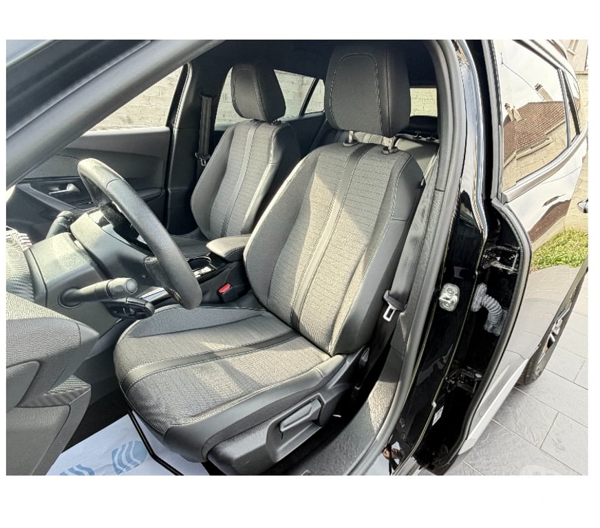 Voiture d'occasion Oise Nogent sur Oise - 60180 - Photos Vivastreet PEUGEOT 2008 ALLURE 130 CH ESSENCE BVM6 AN 2023 25230 KM