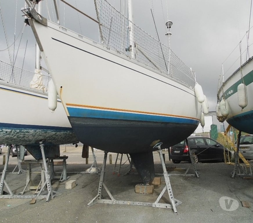 Voilier occasion Morbihan Vannes - 56000 - Photos Vivastreet FIRST 325 PTE - 1984