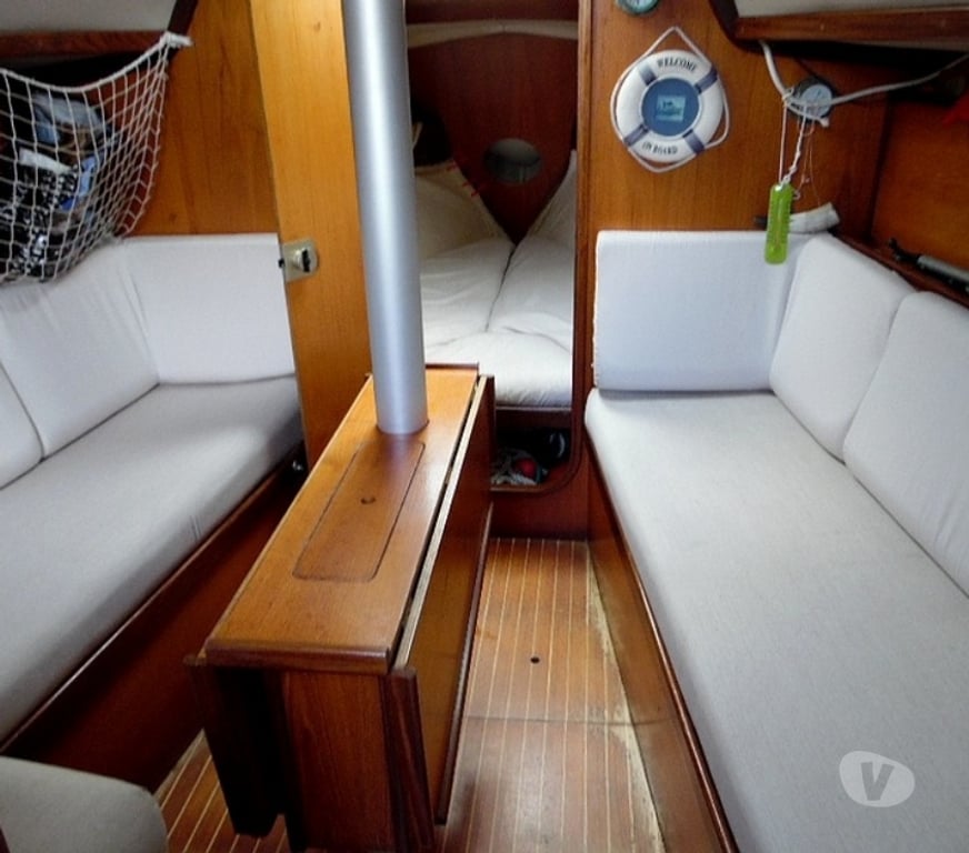 Voilier occasion Morbihan Vannes - 56000 - Photos Vivastreet FIRST 325 PTE - 1984