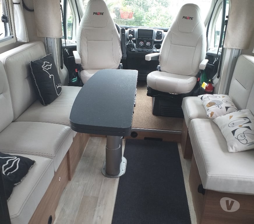 Camping car occasion Morbihan Meucon - 56890 - Photos Vivastreet Camping Car Pilote