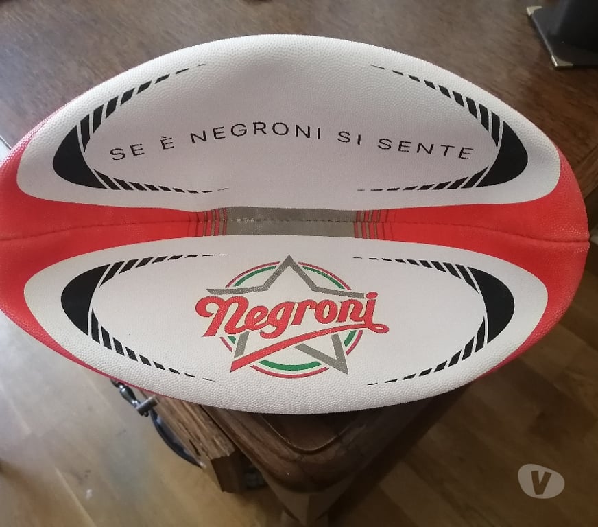 Matériel de sport Haute-Garonne La Salvetat St Gilles - 31880 - Photos Vivastreet Ballon de rugby